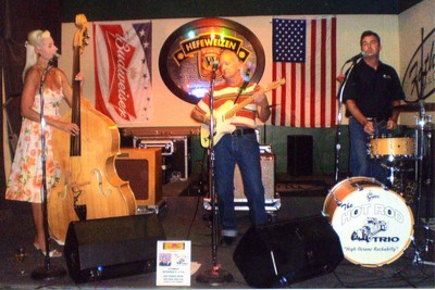 The Hot Rod Trio at Father's Pub, Tustin, CA
